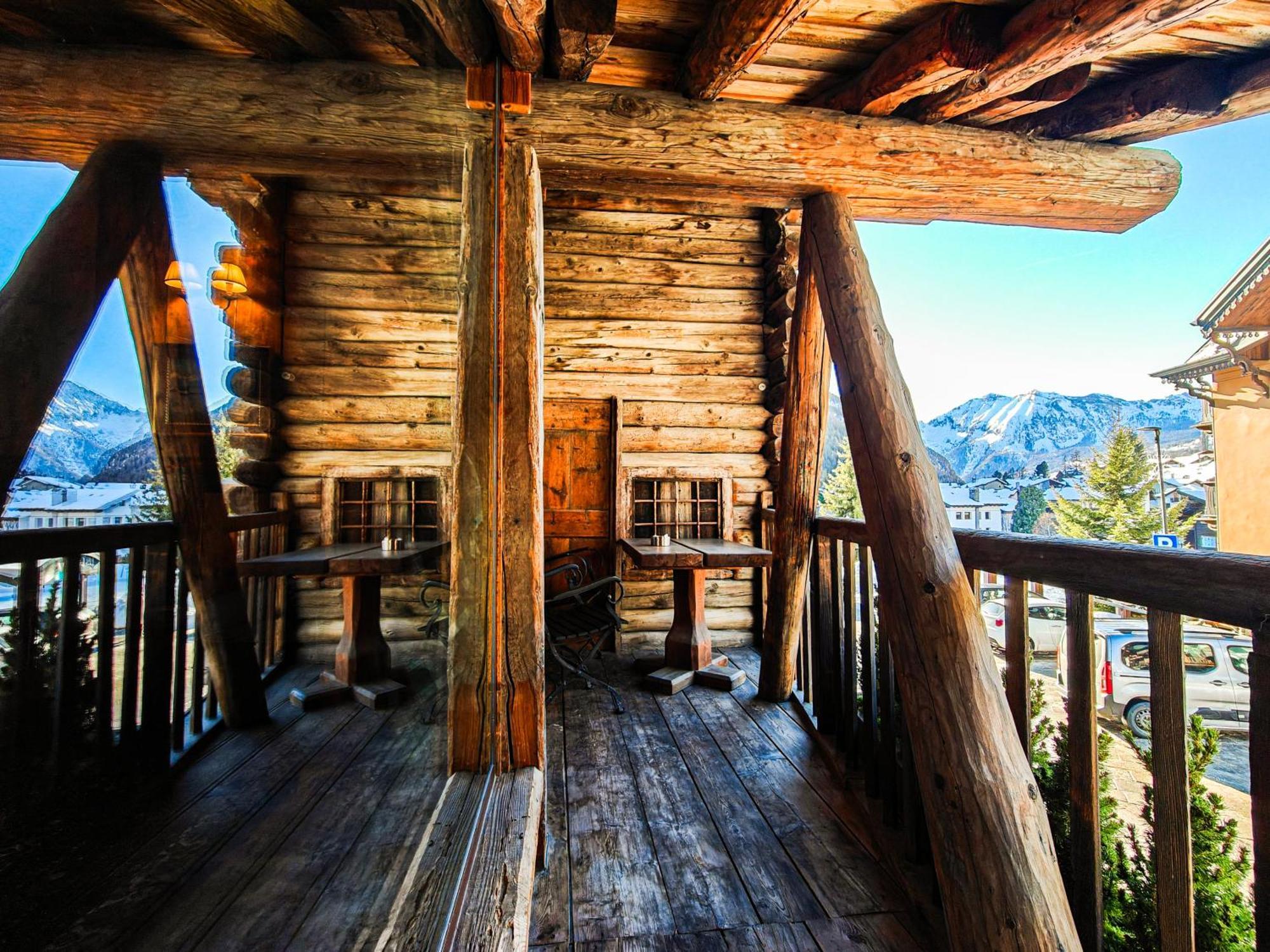 Hotel Breithorn Champoluc Dış mekan fotoğraf
