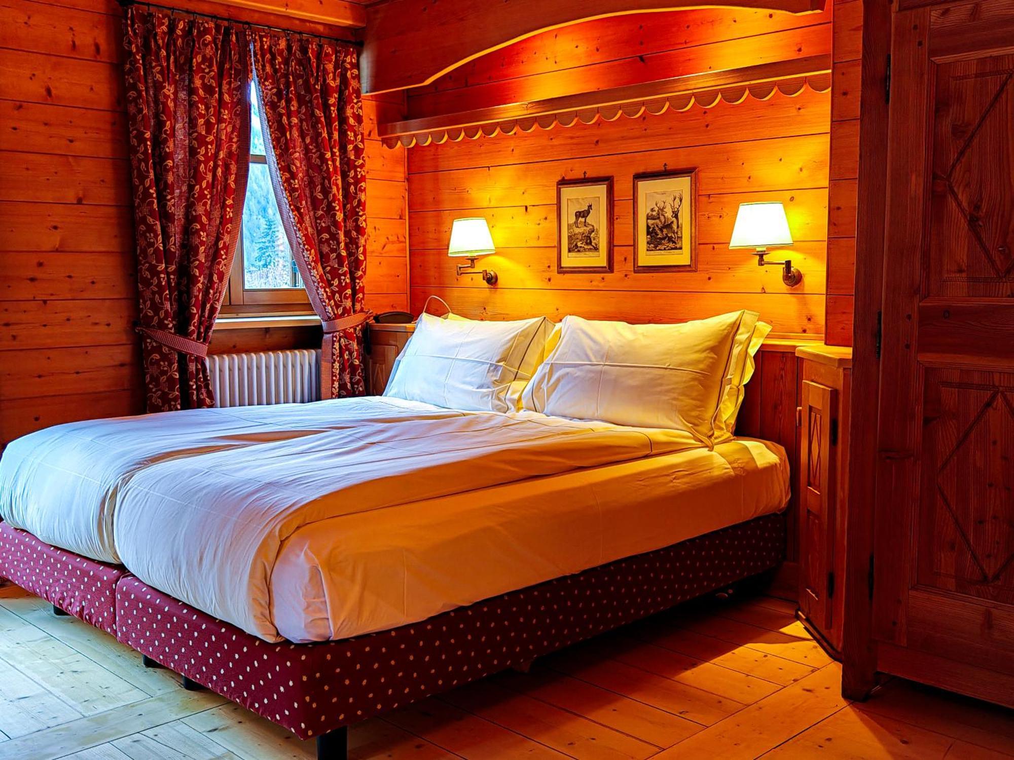 Hotel Breithorn Champoluc Dış mekan fotoğraf