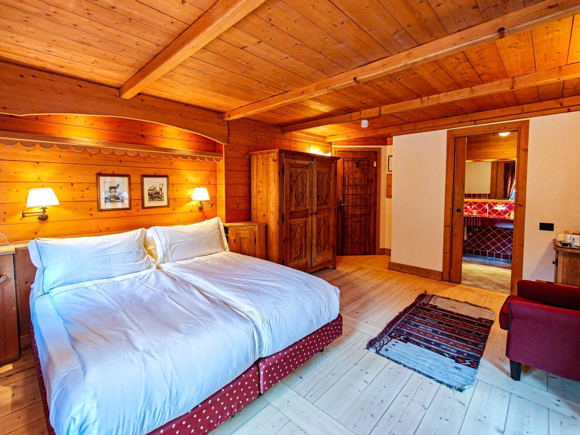 Hotel Breithorn Champoluc Dış mekan fotoğraf